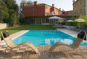Hotel Sweet 4*